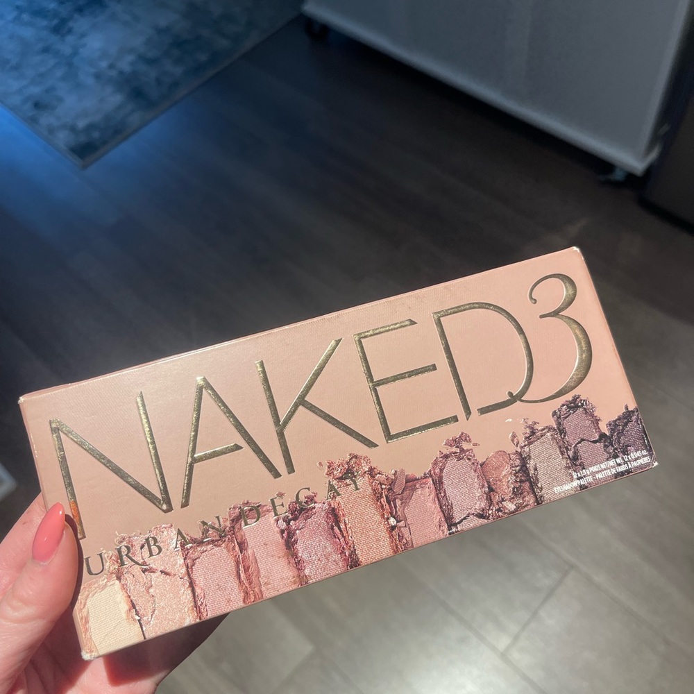 NIB NWT Brand New Urban Decay Naked 3 Palette